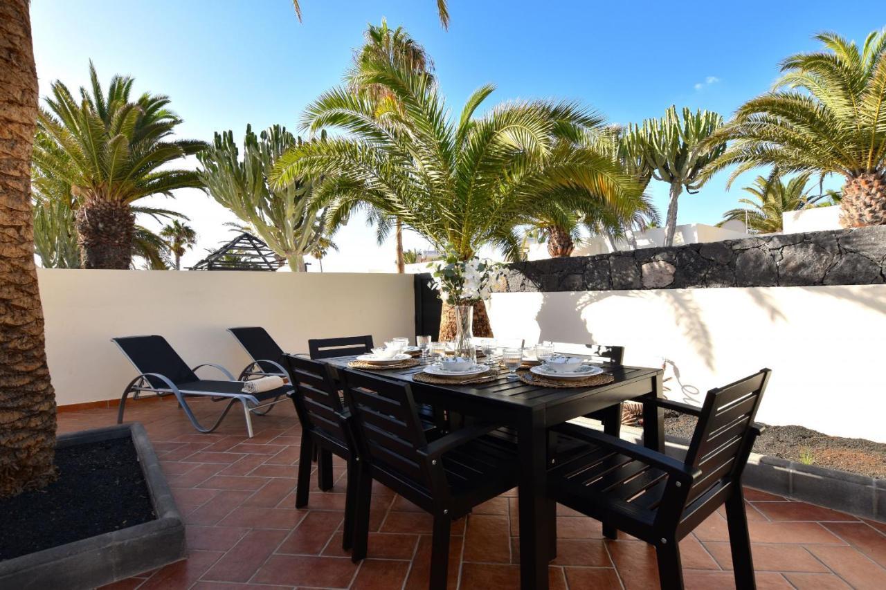 Sunny Bungalow In Front Of The Sea 3 Bedrooms Costa Teguise Dış mekan fotoğraf
